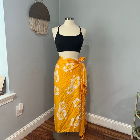 Other - Beach Wrap Bali Style Flower Print